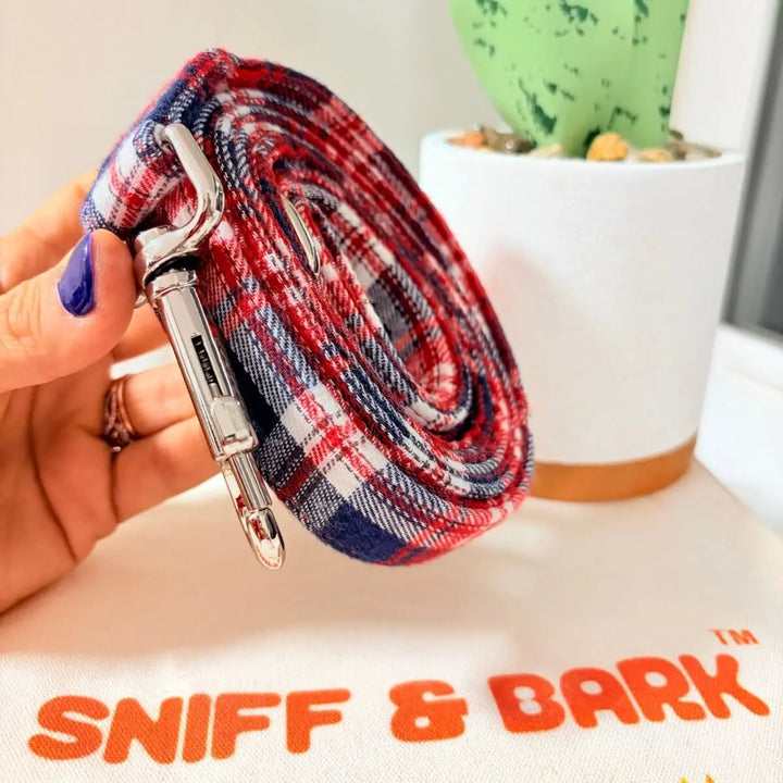 Crimson Navy Plaid Joyline™ Leash – 100 % Cotton Shell Leash Sniff & Bark™