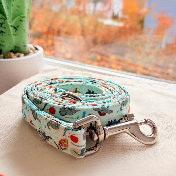 Mint Snappy Dino Signature Band™ + Slide-On Dappertie™ + Joyline™ Bowtie Collar & Leash Set Sniff & Bark™